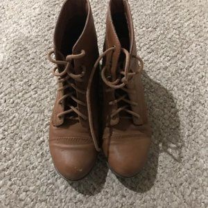 Forever 21 Tan Combat Boots Size 6.5